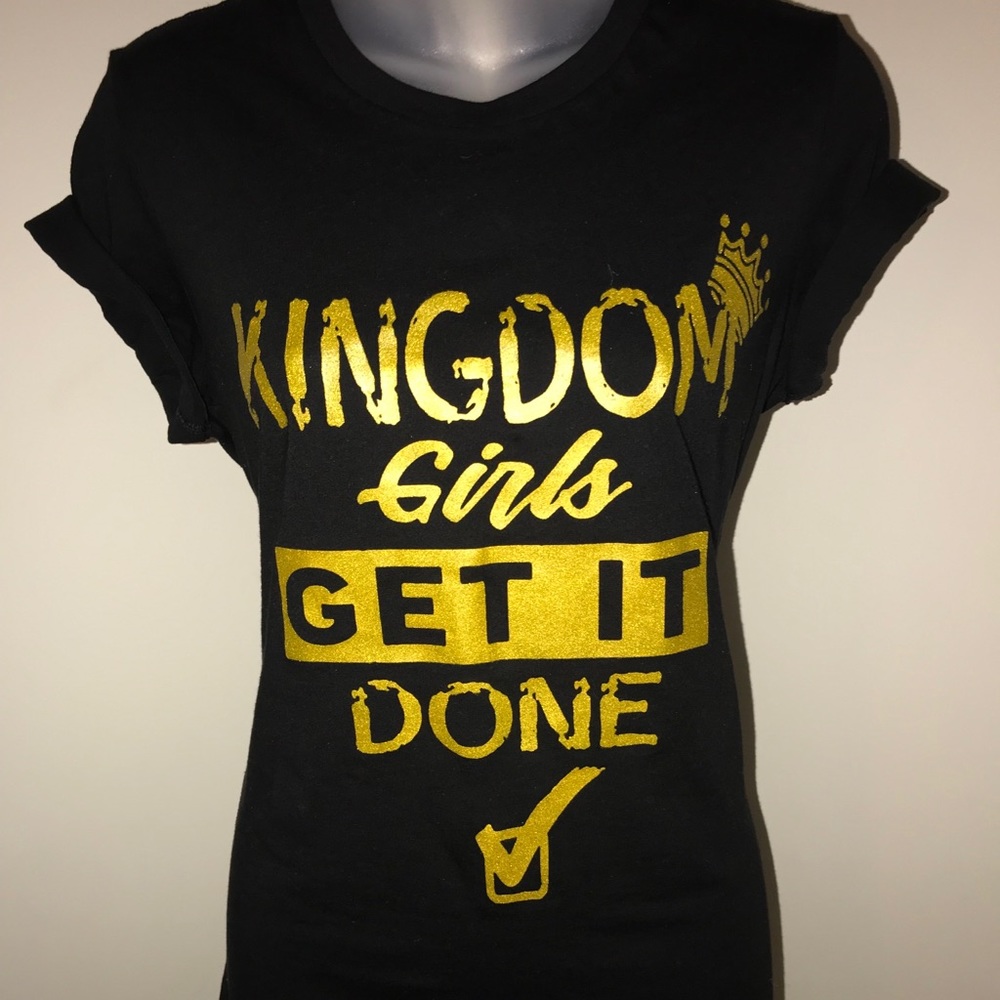 Women’s tee shirt